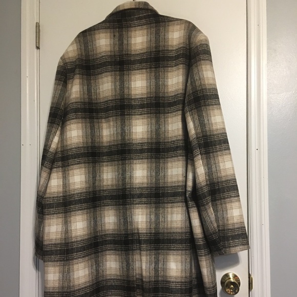 Boohoo Man Big& Tall check single breasted coat - Picture 3 of 4